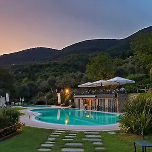 Aparthotel Domina Borgo Degli Ulivi - Garda, Gardone Riviera